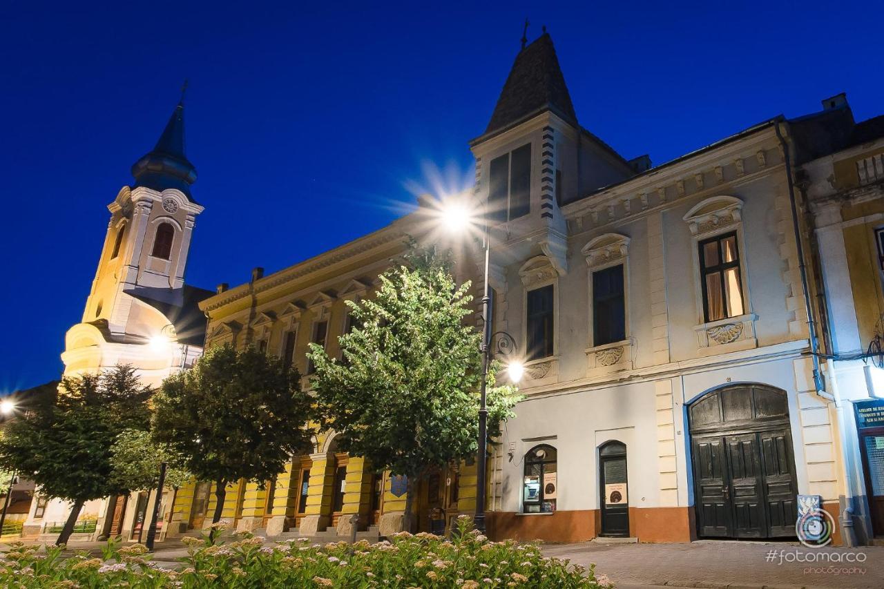 Sincai 20 Apartment Bistriţa Екстериор снимка